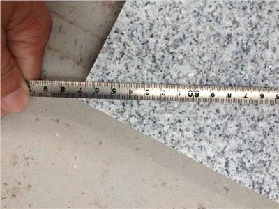 Helehall graniidist leegiga plaadid Odavad